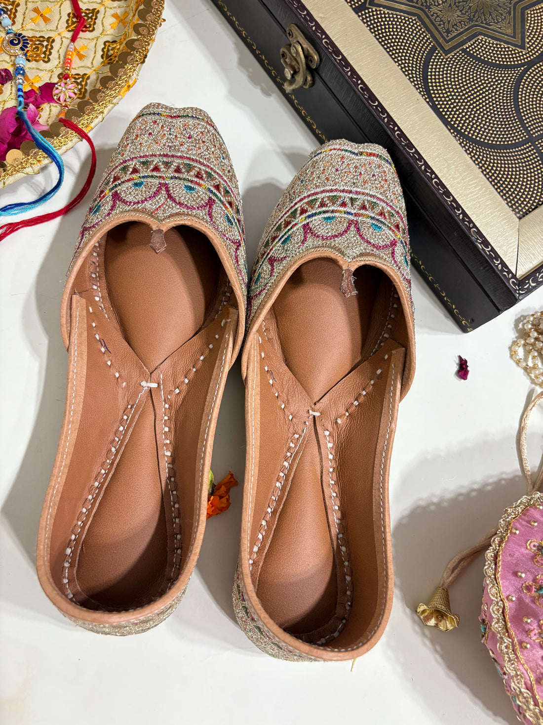 Gulbahaar - A Regal Canvas of Celebration