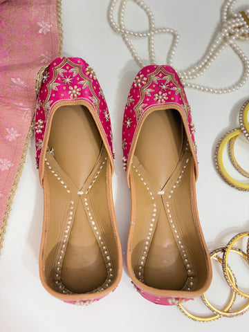 Fuchsia Fest: Blooming Beauty Jutti