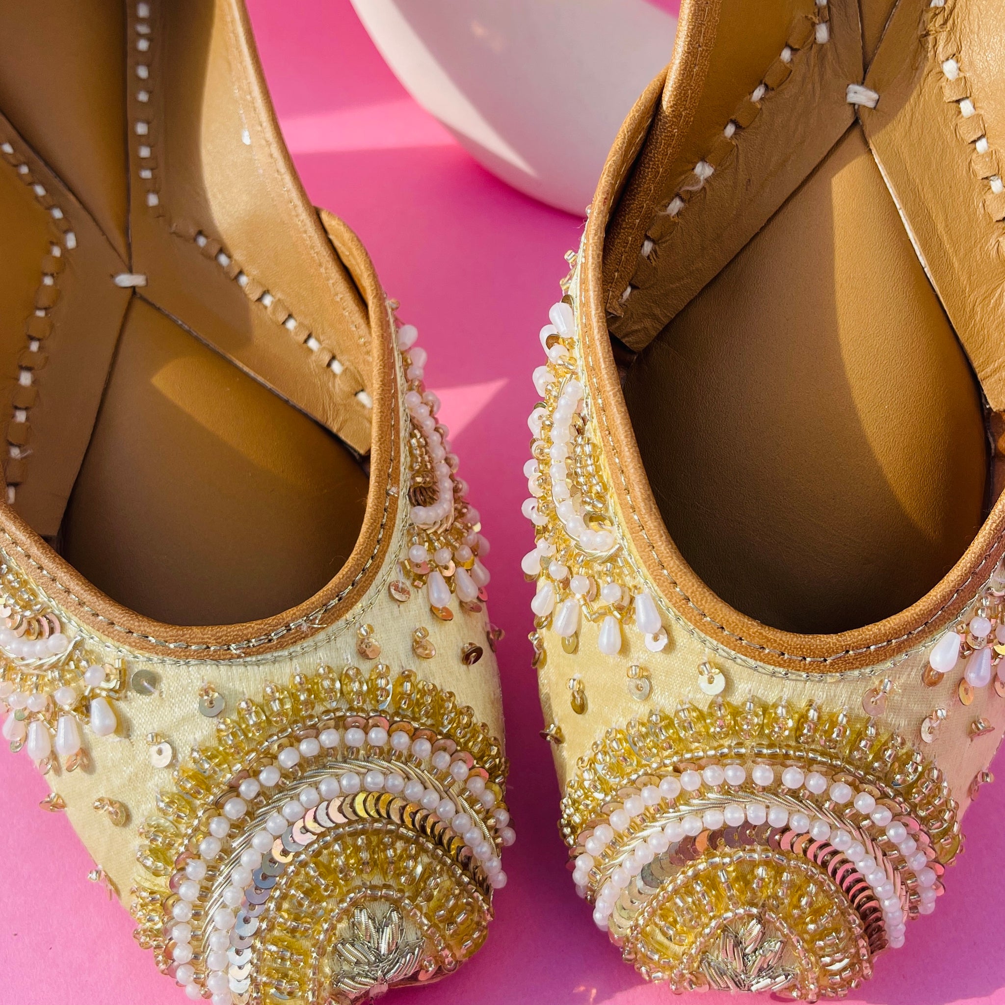 Royal Radiance: Hand-Embellished Juttis ~ Cream